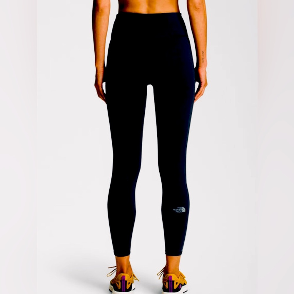 NWT The North Face “Elvin” 7/8 length leggings